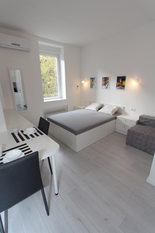 Apartments Simple Teslina Zagreb Extérieur photo