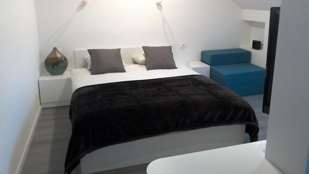 Apartments Simple Teslina Zagreb Extérieur photo